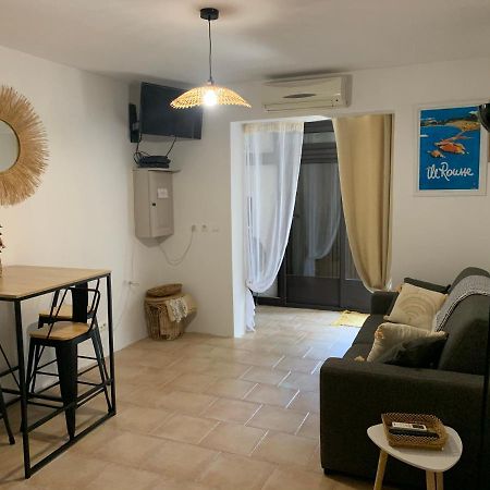 Studio Tout Equipe De 27M2, A 100M De La Mer, Et 500M Des Commerces Algajola  Exterior photo