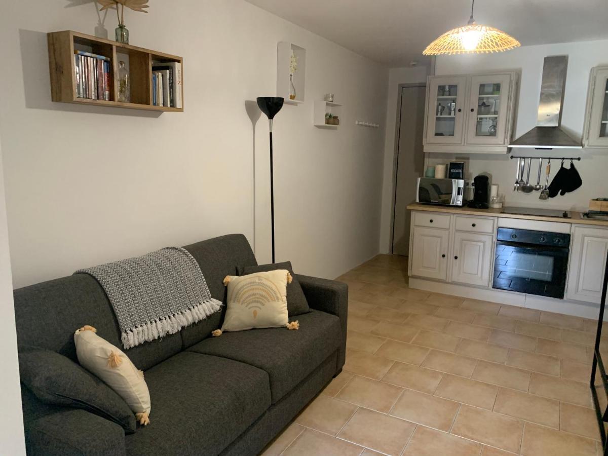 Studio Tout Equipe De 27M2, A 100M De La Mer, Et 500M Des Commerces Algajola  Exterior photo